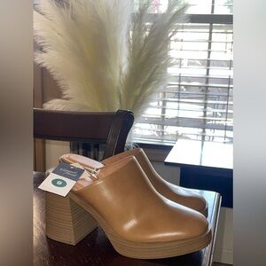 Super cute chunky heels